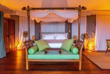 هتل Koyao Island Resort