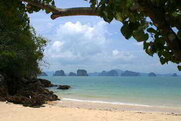 هتل Koyao Island Resort