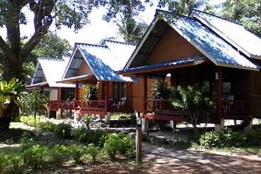 هتل Lanta Sunny House