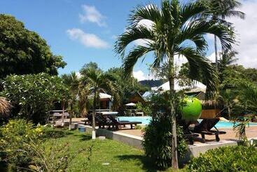 هتل Lanta Sunny House