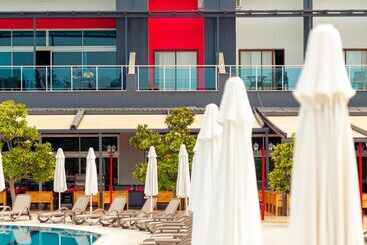 هتل Laphetos Beach Resort & Spa   All Inclusive