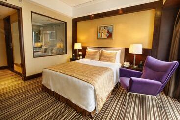 Leeden Hotel Guangzhou