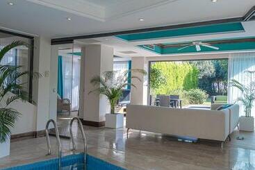 هتل Lykia World Antalya   All Inclusive