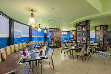 هتل Lykia World Antalya   All Inclusive