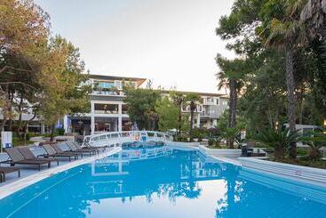هتل Lykia World Antalya   All Inclusive