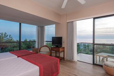 هتل Lykia World Antalya   All Inclusive