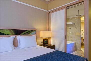 هتل Lykia World Antalya   All Inclusive