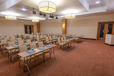 هتل Lykia World Antalya   All Inclusive