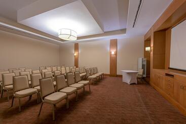 هتل Lykia World Antalya   All Inclusive
