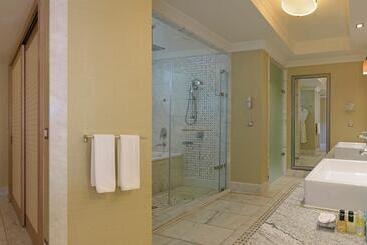 هتل Lykia World Antalya   All Inclusive