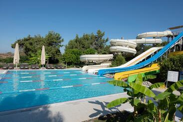 هتل Lykia World Antalya   All Inclusive