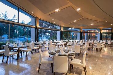 هتل Lykia World Antalya   All Inclusive