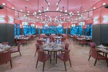 هتل Lykia World Antalya   All Inclusive