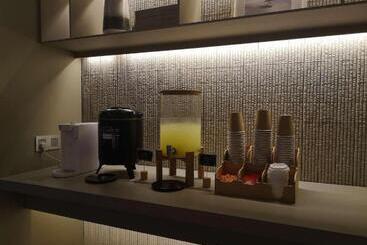 Orange Hotel Select Ningbo Railway Station Yuehu
