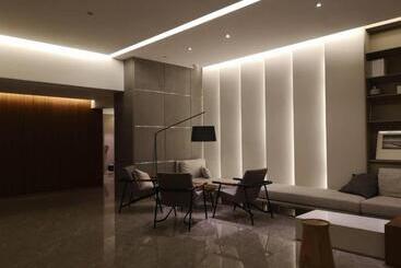 Orange Hotel Select Ningbo Railway Station Yuehu