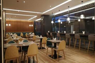 Orange Hotel Select Ningbo Railway Station Yuehu
