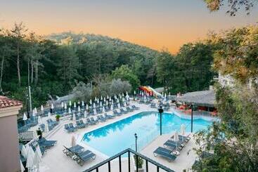 Pine Valley Hotel Oludeniz