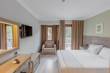 Pine Valley Hotel Oludeniz