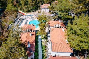 Pine Valley Hotel Oludeniz