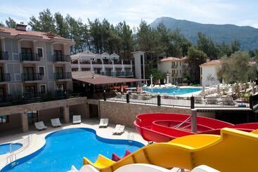 Pine Valley Hotel Oludeniz
