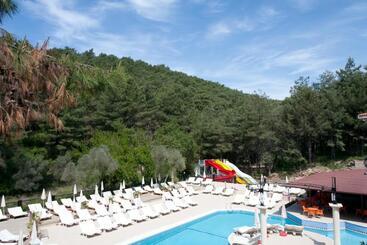 Pine Valley Hotel Oludeniz