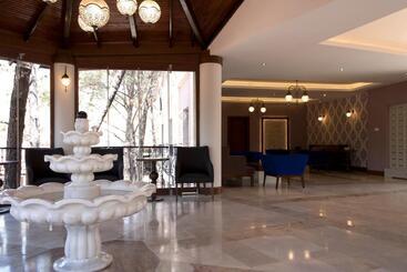 Pine Valley Hotel Oludeniz