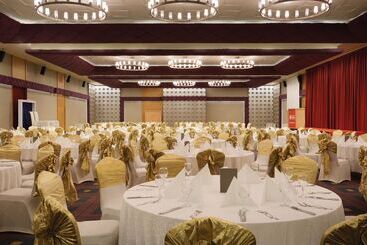 هتل Ramada Plaza Antalya