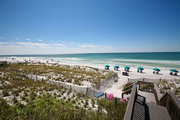 هتل Resortquest Rentals At Crystal Sands East & West