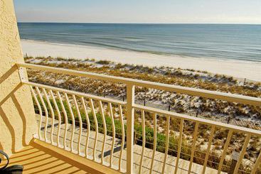 هتل Resortquest Rentals At Crystal Sands East & West