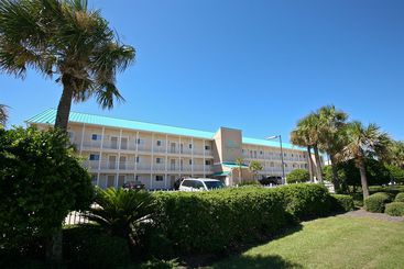 هتل Resortquest Rentals At Crystal Sands East & West