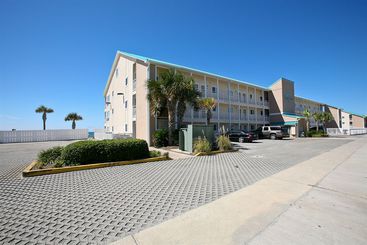 هتل Resortquest Rentals At Crystal Sands East & West