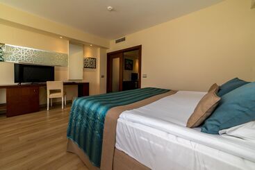 هتل Sentido Kamelya Selin Luxury Resort & Spa
