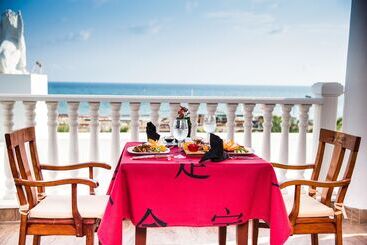 هتل Sentido Kamelya Selin Luxury Resort & Spa
