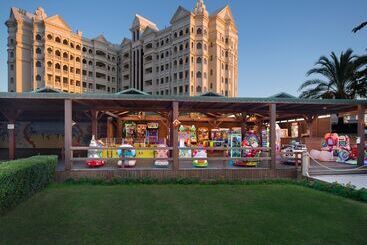هتل Sentido Kamelya Selin Luxury Resort & Spa