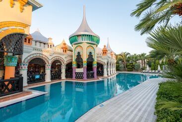 هتل Sentido Kamelya Selin Luxury Resort & Spa