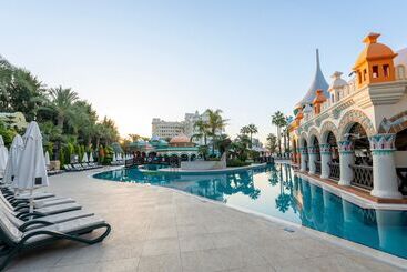 هتل Sentido Kamelya Selin Luxury Resort & Spa