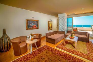 هتل Sentido Kamelya Selin Luxury Resort & Spa