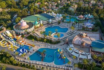 هتل Sentido Kamelya Selin Luxury Resort & Spa