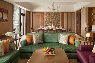 هتل Shangrila Chiang Mai