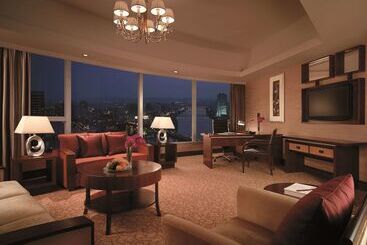 هتل Shangri La Ningbo   The Three Rivers Intersection