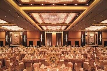 هتل Shangri La Ningbo   The Three Rivers Intersection