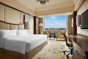 هتل Shangri La Wenzhou A Panoramic View Of The River, Adjacent To Wenzhou International Convention And E