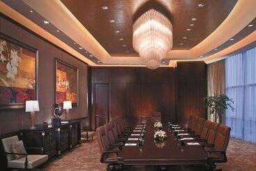 هتل Shangri La Wenzhou A Panoramic View Of The River, Adjacent To Wenzhou International Convention And E
