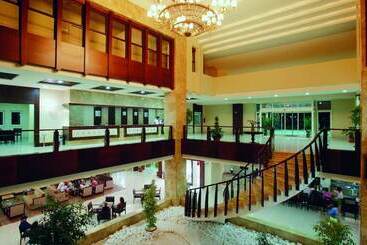 酒店 Sural Resort   All Inclusive