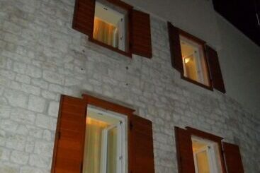 هتل Villa Ruzica