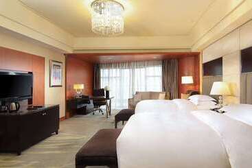 هتل Wyndham Grand Plaza Royale Hangzhou