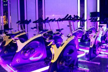 هتل Wyndham Grand Plaza Royale Hangzhou