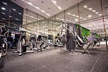 هتل Wyndham Grand Plaza Royale Hangzhou