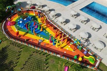 Kefaluka Resort