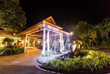 Koh Chang Paradise Resort & Spa